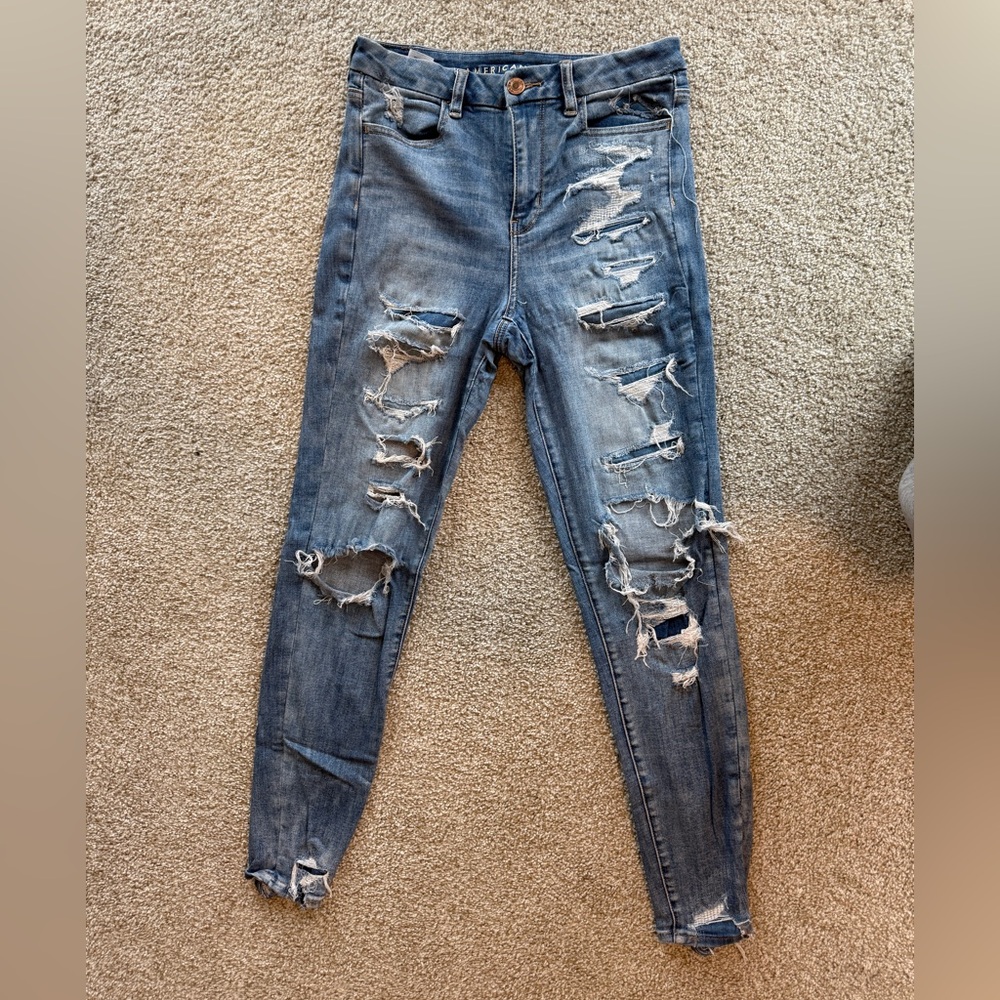 American Eagle Outfitters Ripped Skinny Jeans - Medium Blue Wash